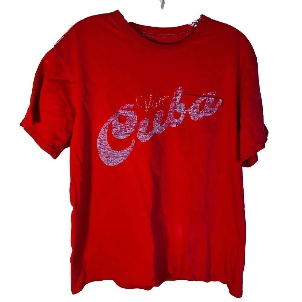 Visit Cuba Red Gap Tshirt Size Large Lightly Distressed